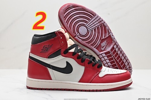 נעלי נייק אייר ג'ורדן 1