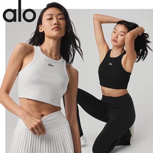 טופ נשים אלו יוגה