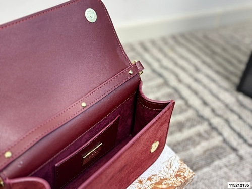 תיק דולצ'ה וגבאנה