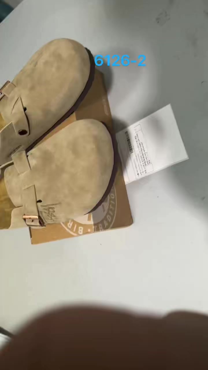 סנדלים בירקנשטוק